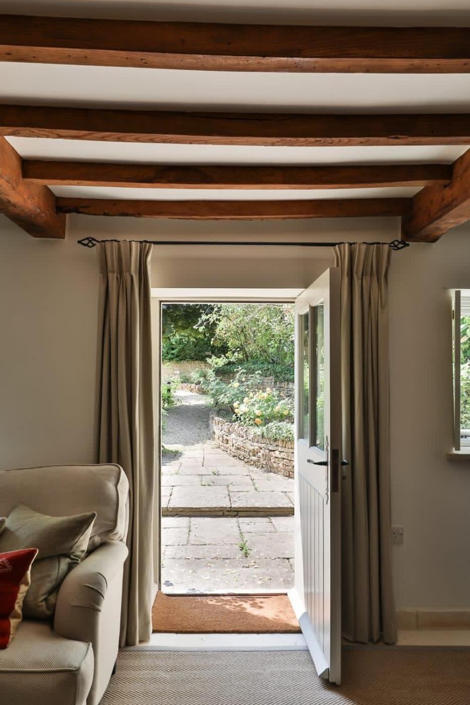 Two Rose Walk Cottage Cotswolds Moreton-in-Marsh المظهر الخارجي الصورة