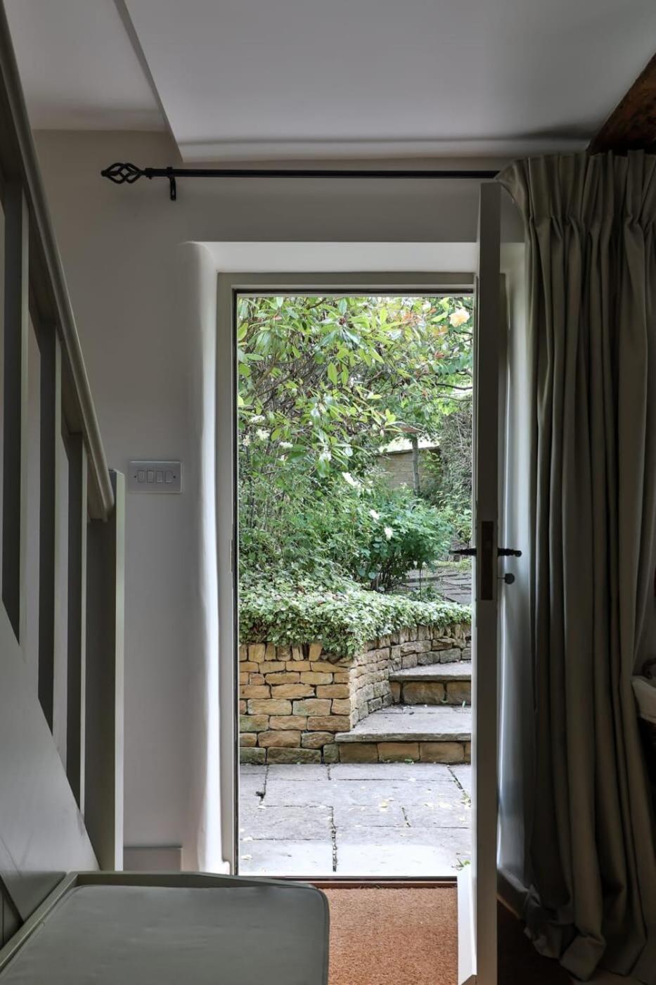 Two Rose Walk Cottage Cotswolds Moreton-in-Marsh المظهر الخارجي الصورة